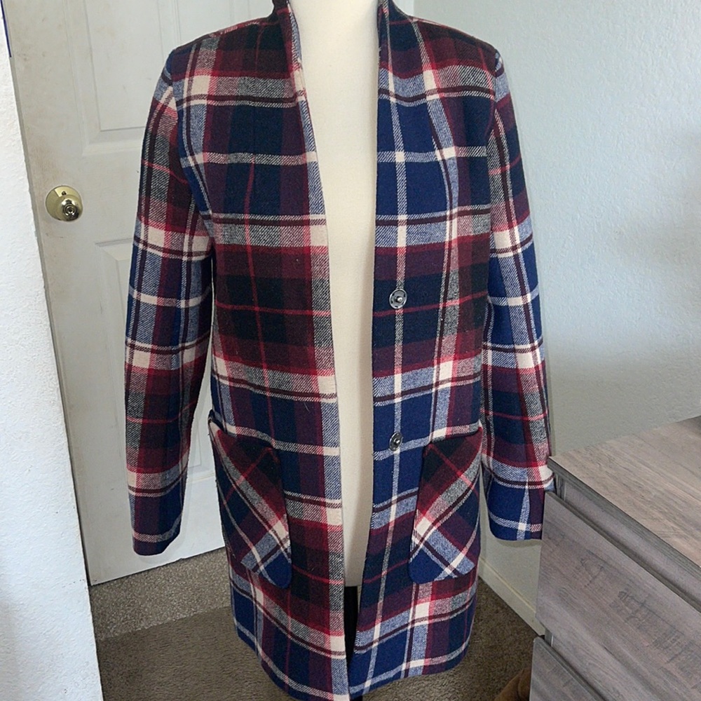 Abercrombie plaid wall coat